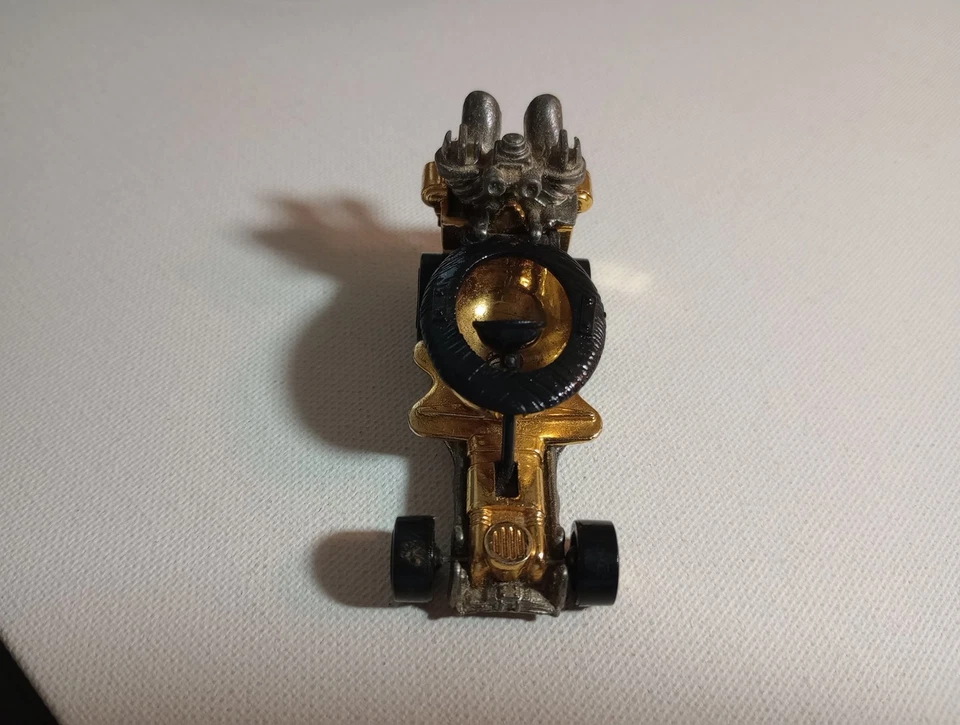 1997 Hotwheels Hot Seat Super Comp Dragster Gold Chrome/Black 5sp Chrome Wheels  - Image 3 of 4