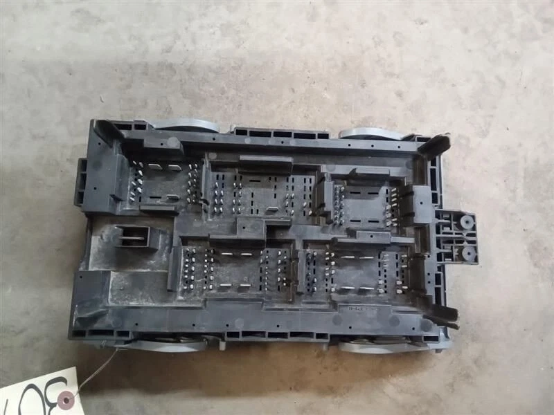 2010-2014 GMC Sierra 2500 Pickup Fuse Box Relay Engine Duramax Diesel 6.6L OEM Foto 3 de 4