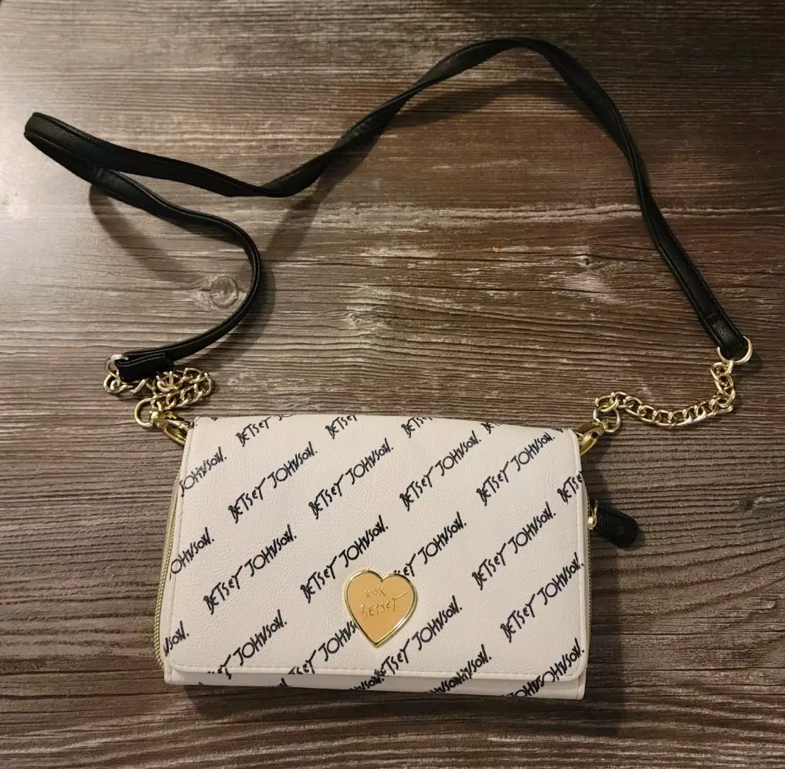 Betsey johnson sales crossbody wallet
