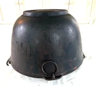 Antique 19th century Sidney Holloware pre-Wagner 10" cast Iron Bean Pot Cauldron