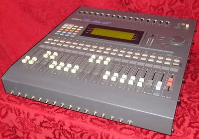 PRICE DROP. - Yamaha ProMix 01 - Mixer - Audio Console NOT TESTED