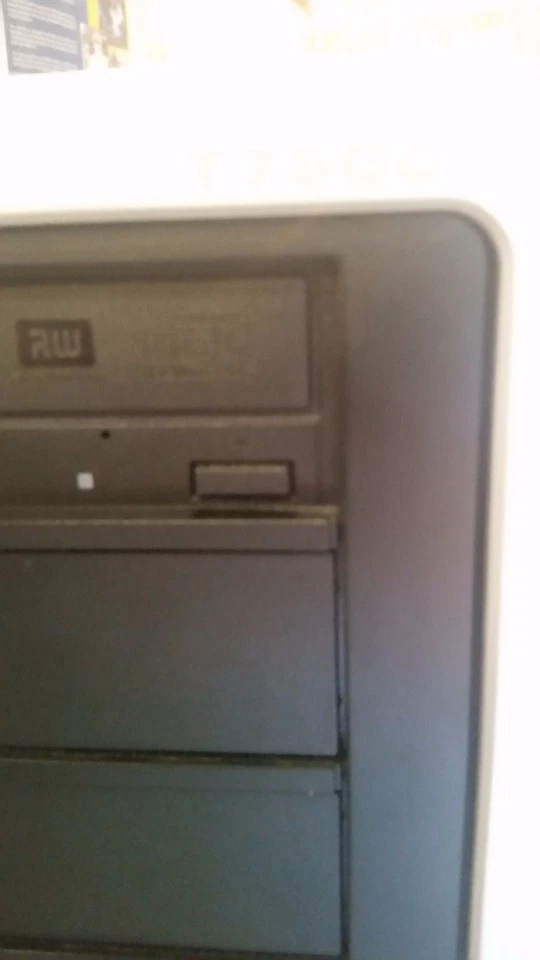 Dell Precision T7500 Xeon X5550 2.6GHZ/ 32GB Ram/ (2x2TB) 4.0TB HDD, DVDRW TOWER - Image 4 of 4