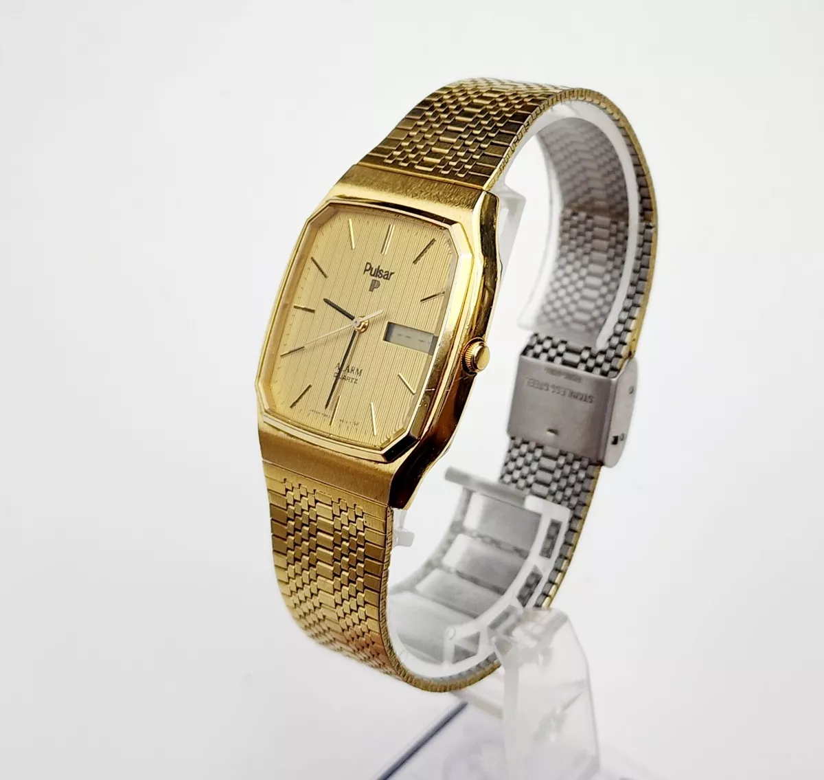 Pulsar watch online quality