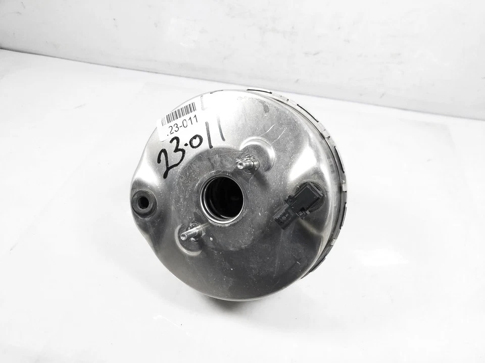 2015-2020 Mercedes-Benz C300 Sedan Power Brake Booster 205-430-04-30 - Image 2 of 4
