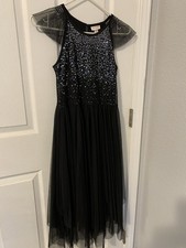 Girl dress size Large 10/12 