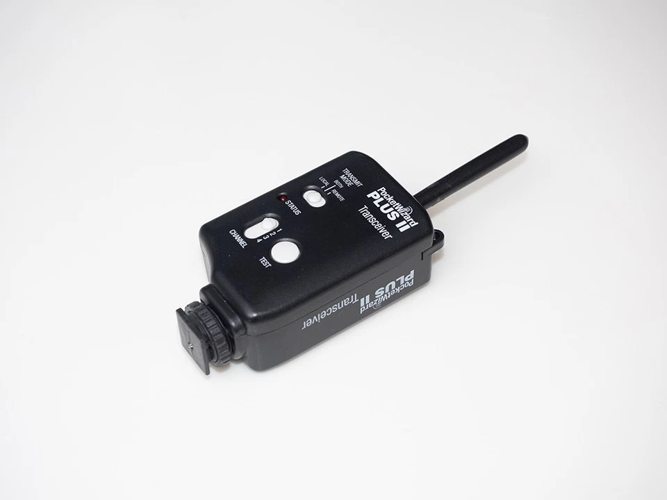 Transceptor remoto Pocket Wizard Plus II - 3 unidades con cables. Excelente! Foto 3 de 4