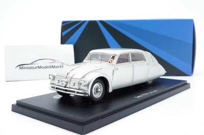 Tatra T 77 A - silver - 1:43 - Avenue43 (60119)
