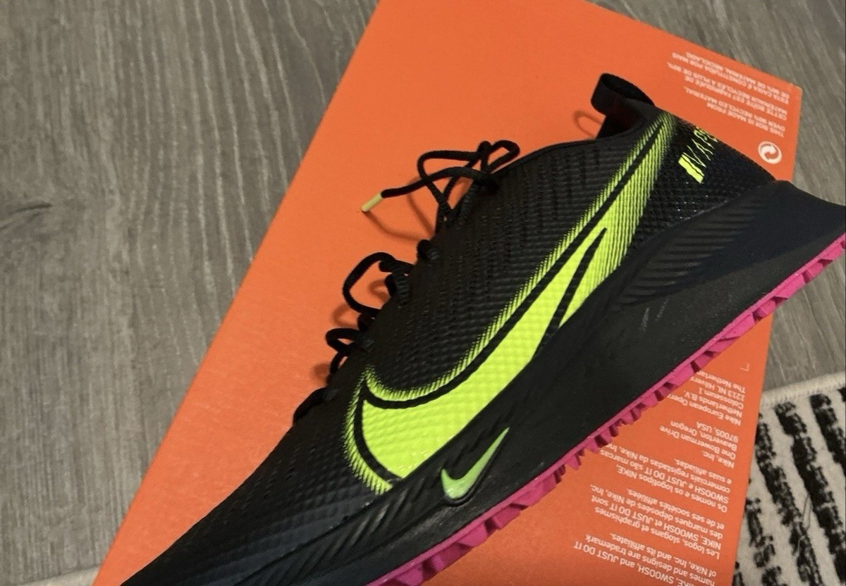 Nike Oregon Ducks Football Vapor Edge Turf BCA Pink Team 