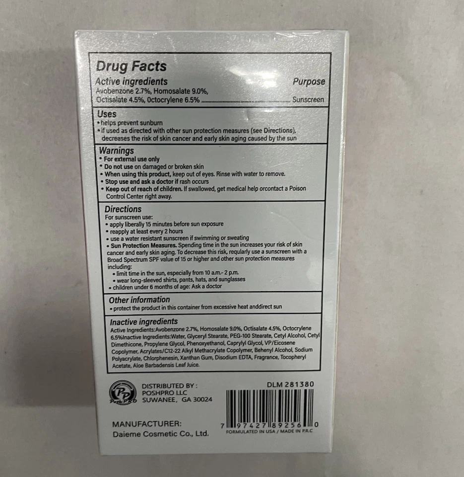 Protector solar transparente hidratante ECO Finest Broad Spectrum SPF50 1,7 fl oz Foto 3 de 4