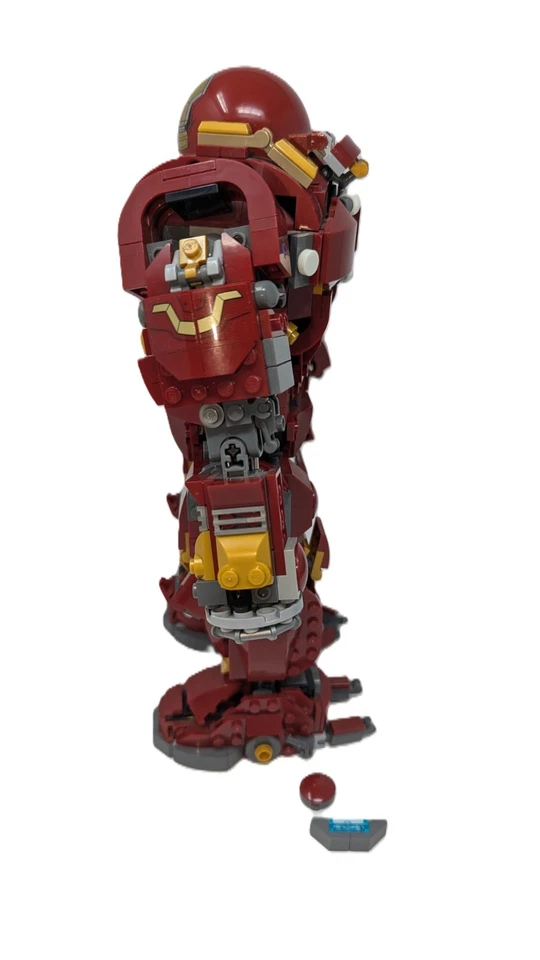 Lego Marvel Hulkbuster MK44 76105 Ultron near complete with Marvel Minifigure - Image 3 of 4