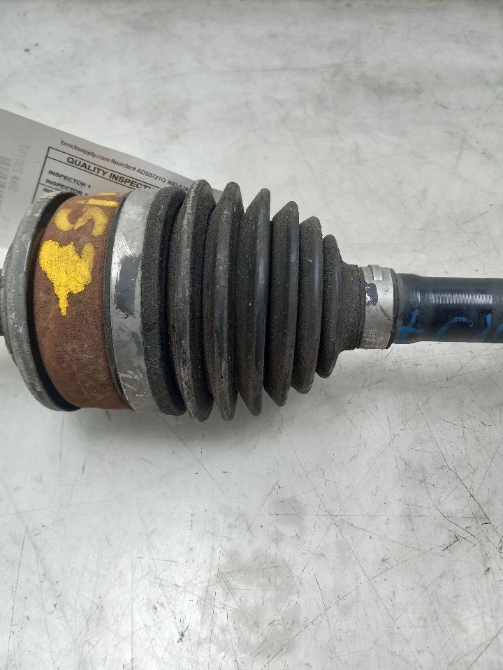 18 19 20 21 22 23 TOYOTA CAMRY FRONT DRIVER LEFT AXLE SHAFT  - Image 2 of 4