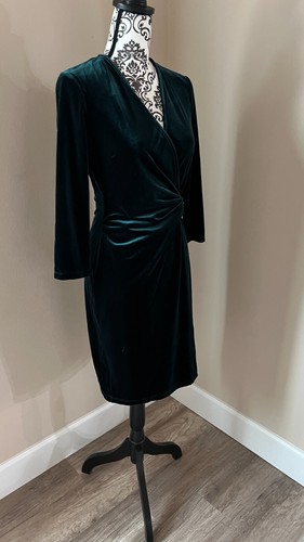 ANNE KLEIN Faux Wrap Long Sleeve Velvet Dress - Size 2 - Green - 第 4/12 張圖片