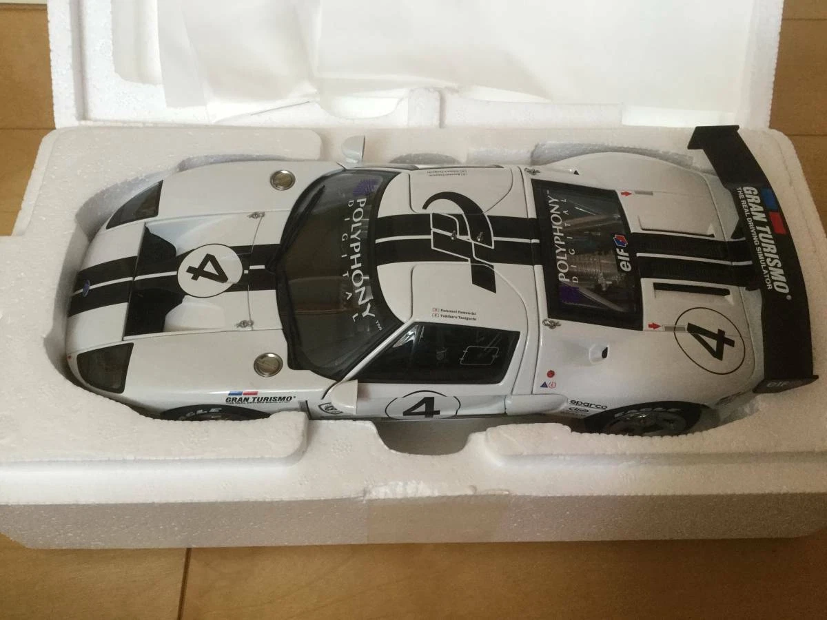 AUTO art MILLENNIUM 1/18 Ford GT LM Race Car Spec II Model Kit