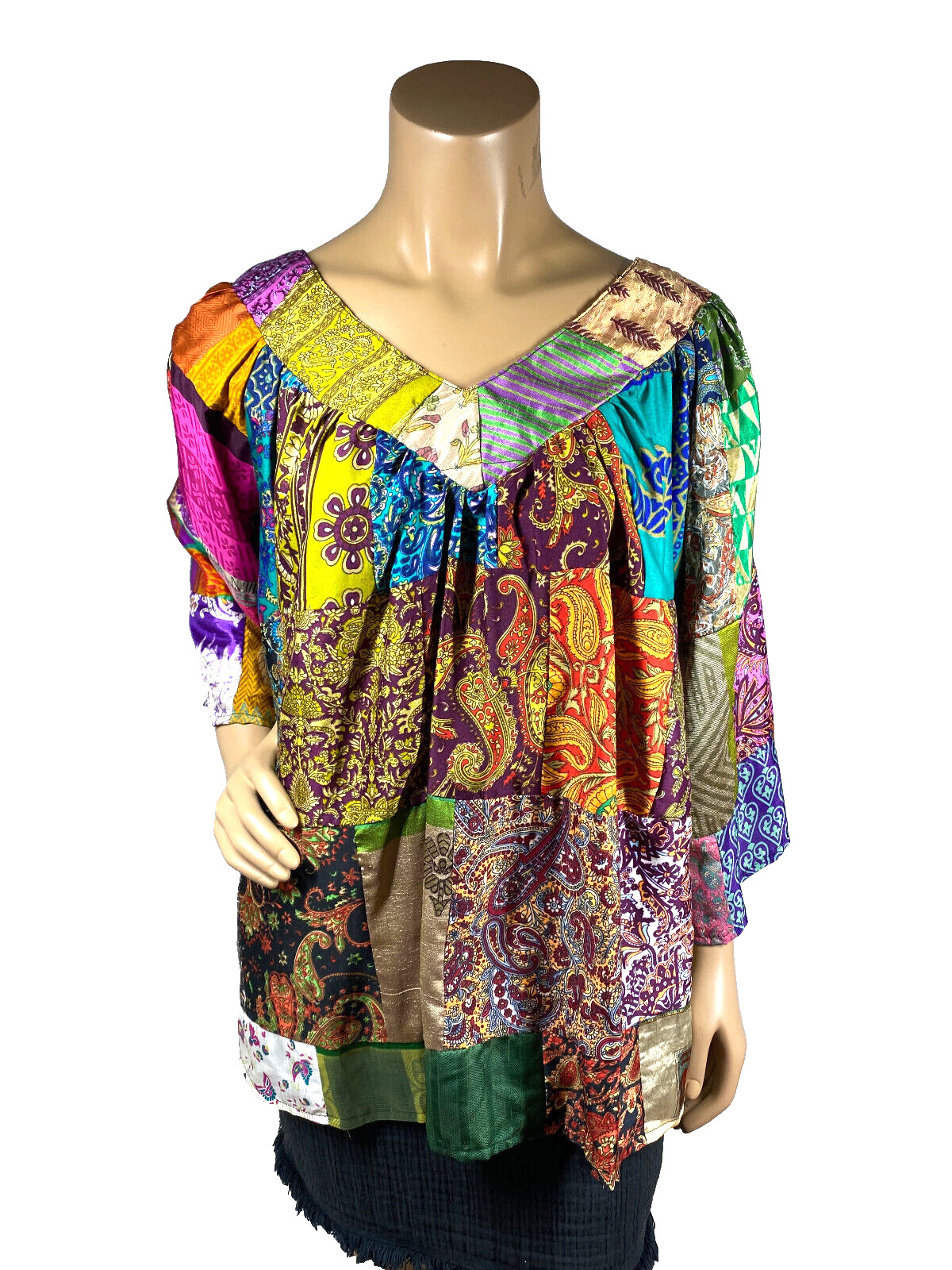 Sacred Threads Patchwork Tunic Top One Size V Nec… - image 2