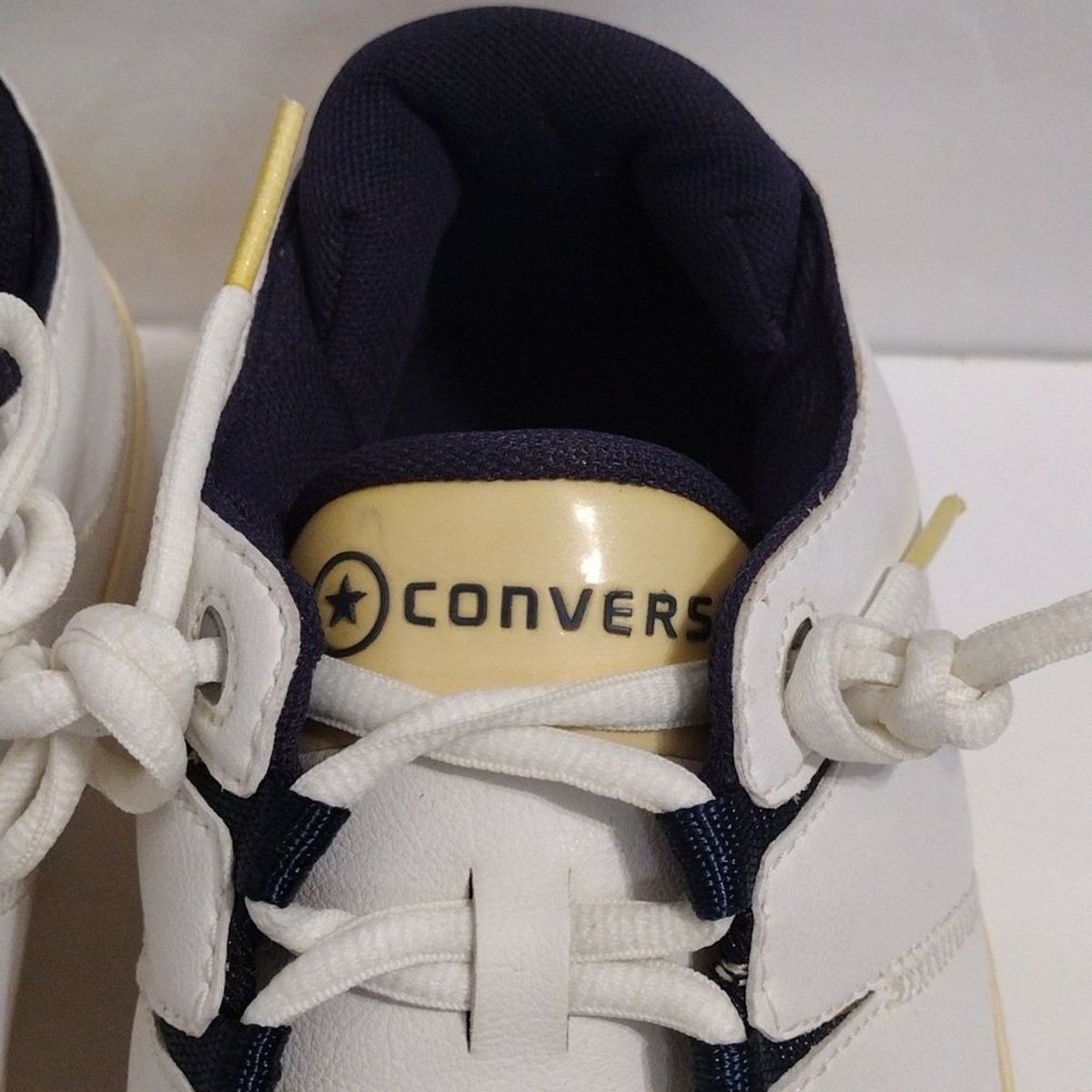 Converse Vintage Men display picture 2