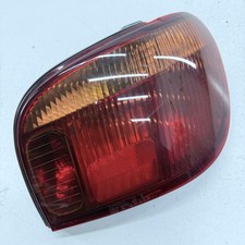 TOYOTA YARIS MK1 REAR LIGHT FACELIFT 5DR OSR RH DRIVER RIGHT SIDE 03-06