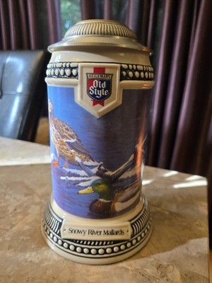 1994 Limited Edition Heilemans  Old Style Beer Stein ''Snowy River Birds'' Lidded