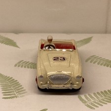 Dinky Toys Angleterre N°109 – Austin Healey 100 (échelle 1:43, Boîte D’époque)