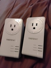 Powerline 1300 AV2 Adapter with Built-in Outlet Adapter Kit, Includes 2 x TPL...