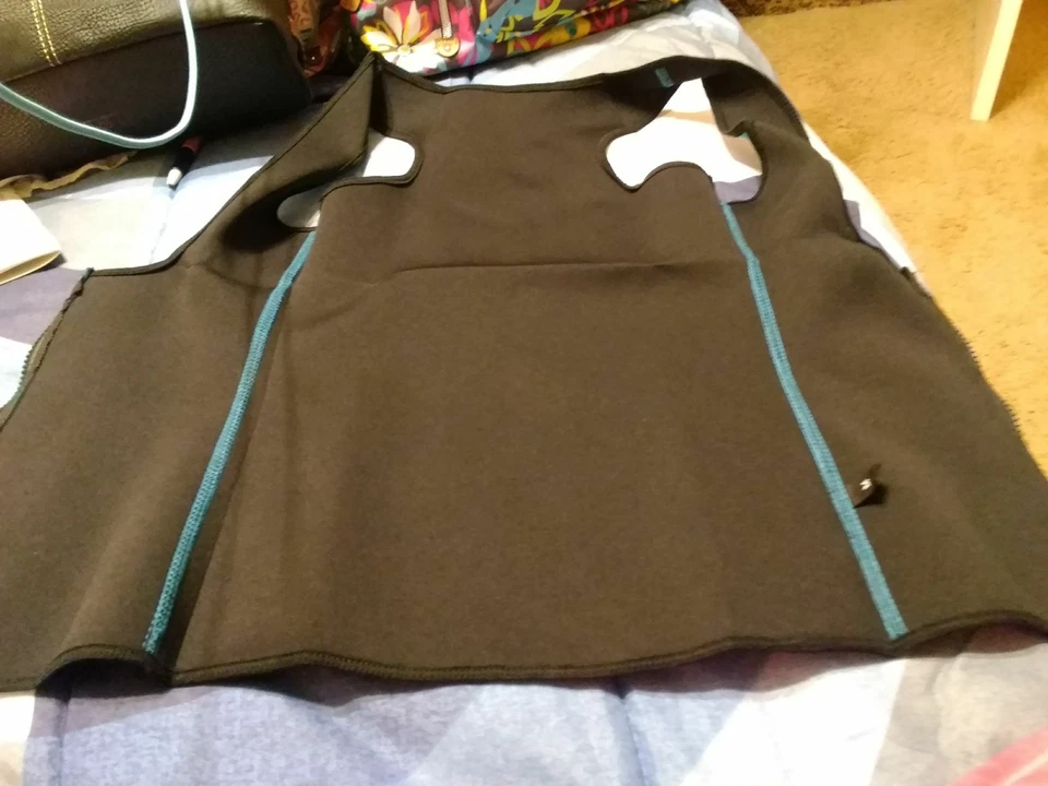 Neoprene body shapper exercise or yoga women vet - Image 4 of 4