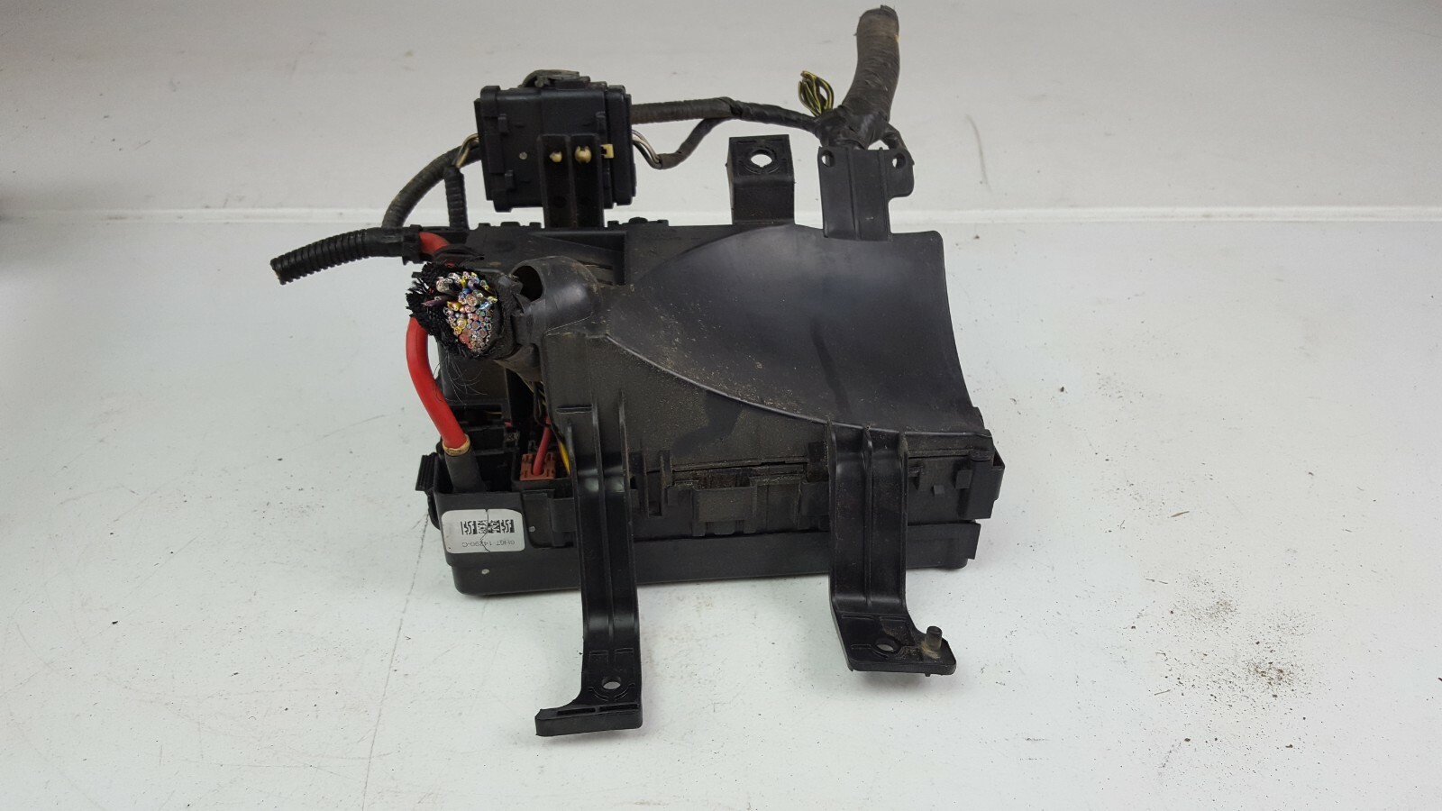 2006 Lincoln Zephyr 3.0L Engine Bay Relay Fuse Box eBay