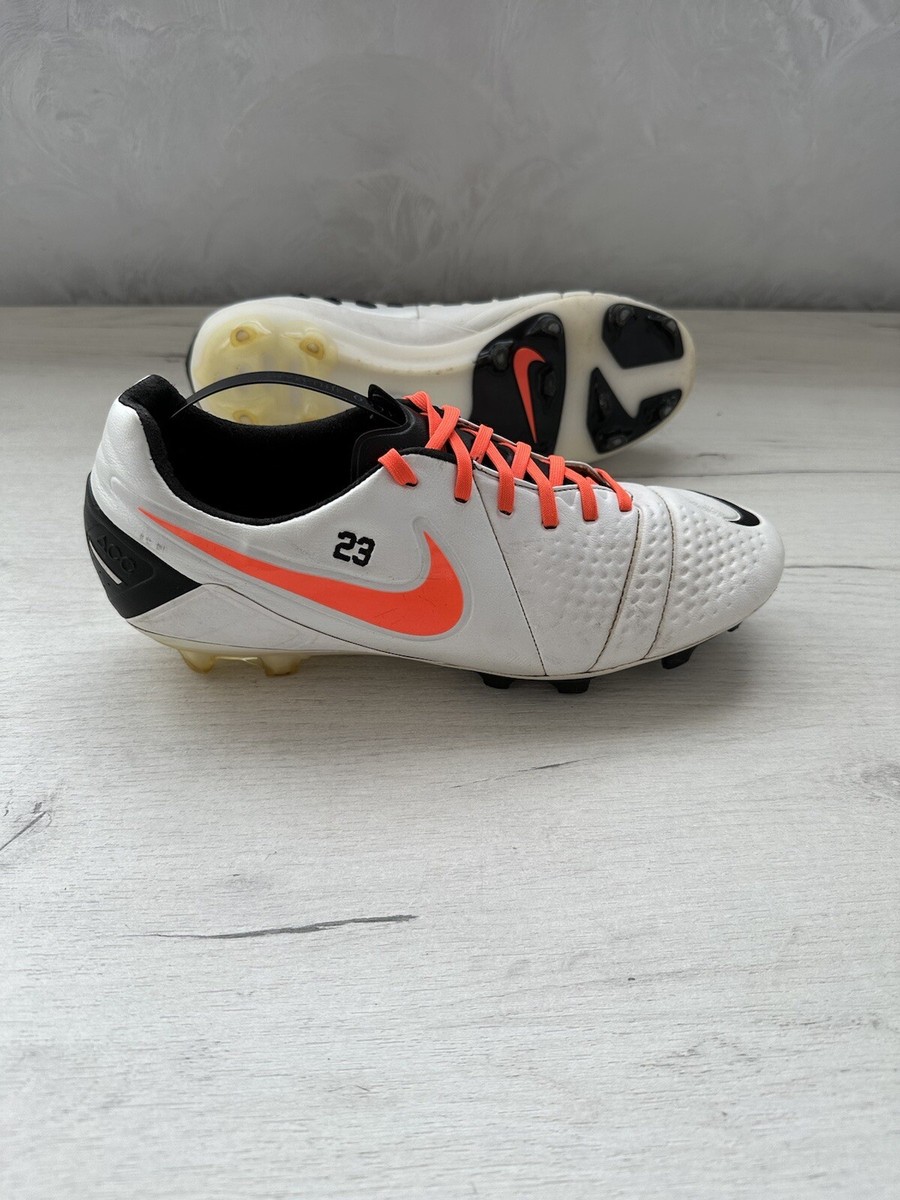 シューズ NIKE CTR360 Maestri2 26cm s-l400.jpg