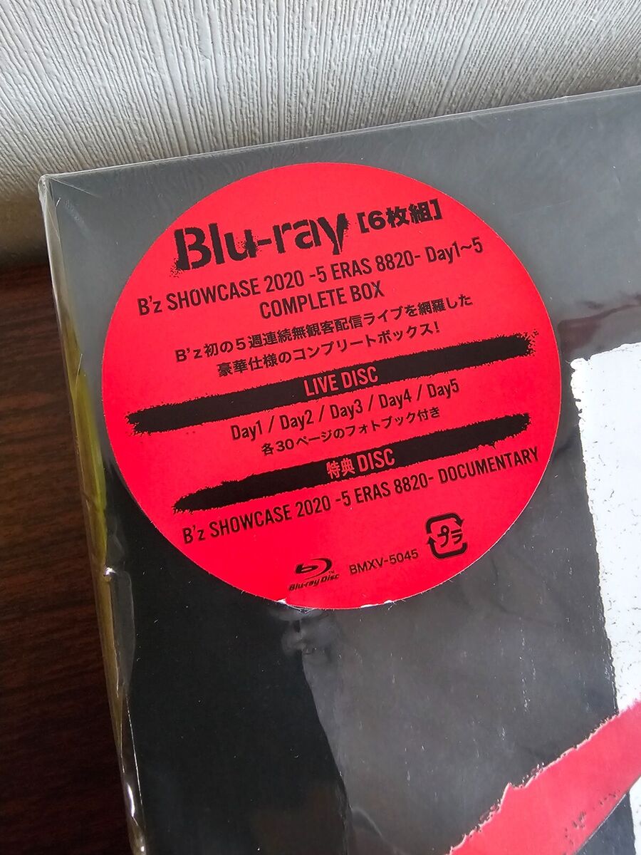B'z Showcase 2020 -5 Eras 8820- Day1 - Day5 Complete 6 Disc B'z Showcase 2020 -5 Eras 8820- Day1 - Day5 Complete 6 Disc