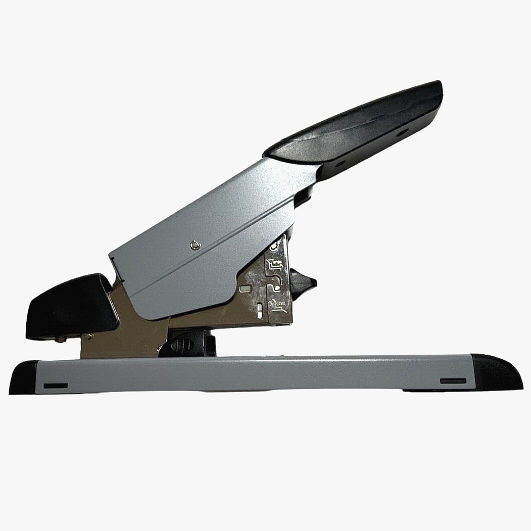 Swingline Deluxe Heavy Duty Stapler #39005, 2-160 Sheets, All-metal Construction-image