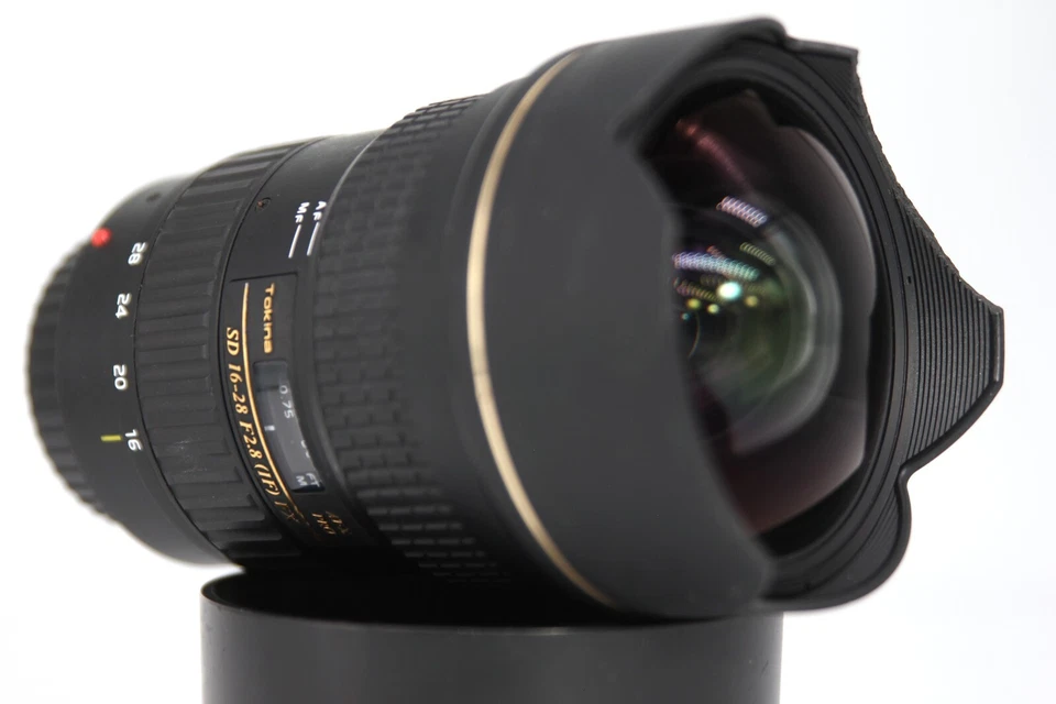 Tokina ATXAF168FXC 16 28 mm F/2.8  Camera Lens  Canon EF  Full frame wide angle - Image 3 of 4