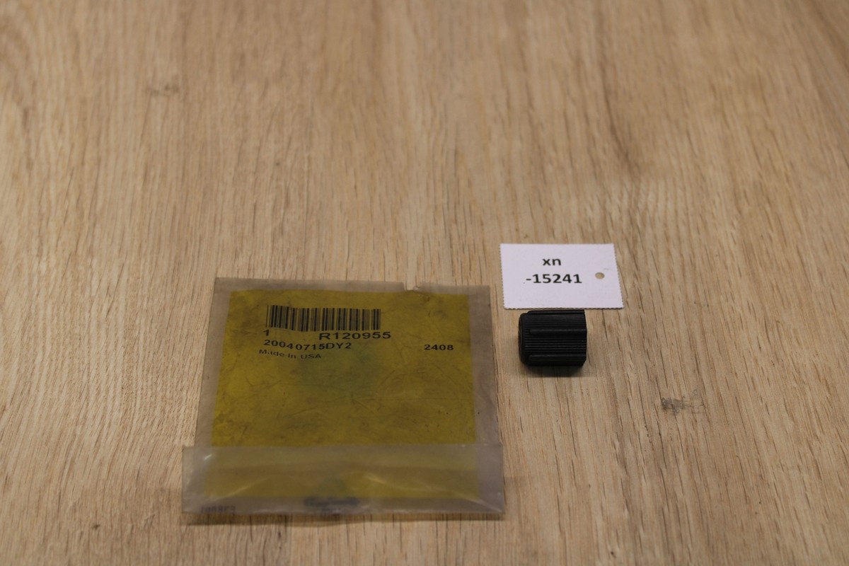 John Deere R120955 Cap NOS NEU genuine xn15241 | eBay