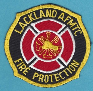 LACKLAND AIR FORCE MILITARY TRAINING CENTER TEXAS FIRE RESCUE PATCH