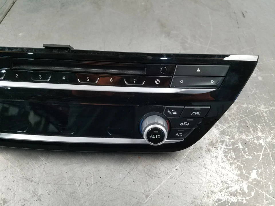 BMW M5 F90 2018 radio/panel de control climático #3968 Foto 2 de 4