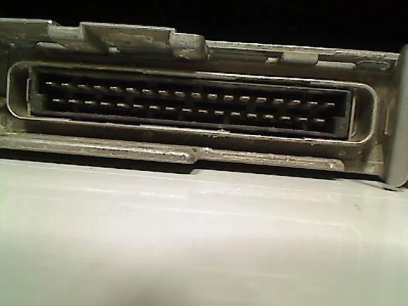 Calculador del motor OPEL VECTRA A PHASE 2 - Imagen 2 de 3