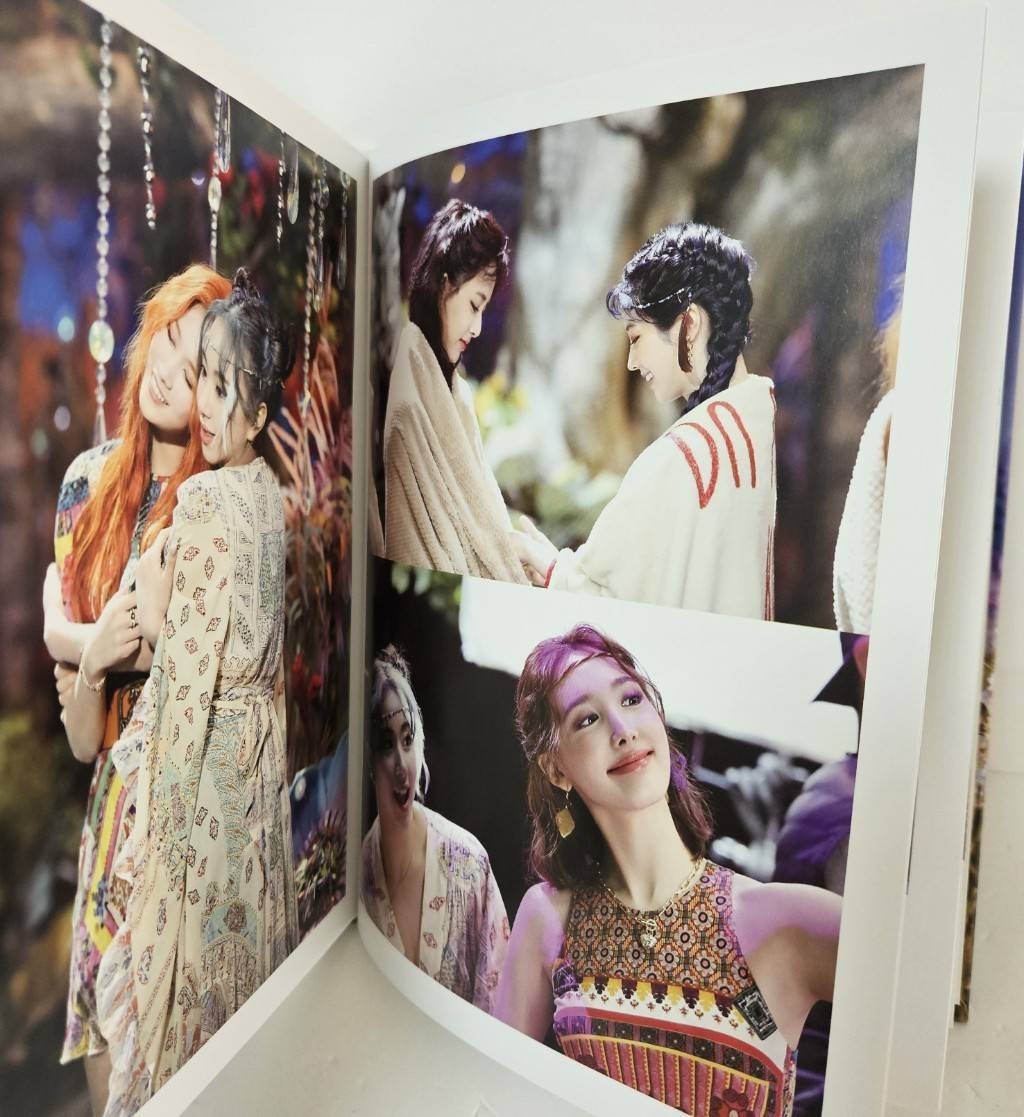 TWICE More & More monograph Photobook K-Pop 2020 149P With Card | eBay
