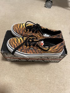 vans tiger shoes