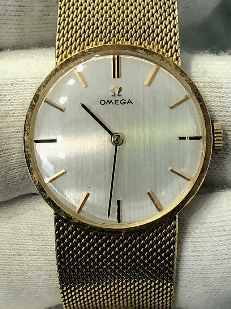 14k Yellow Gold Vintage Hand Made Omega Self Winding Watch 40.0 Gr