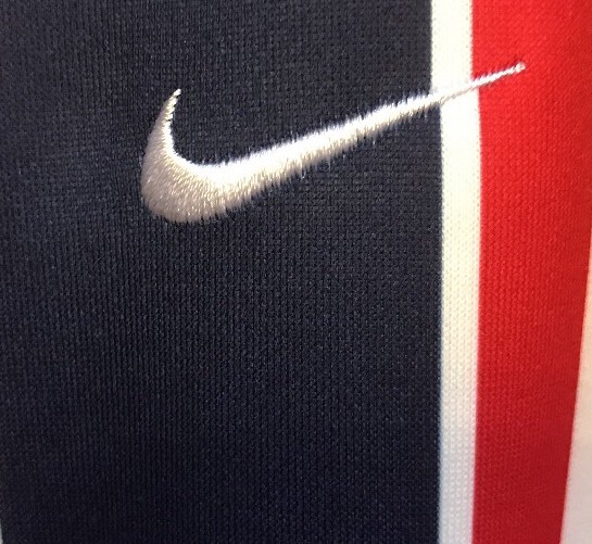 F.C. Real Bristol NIKE PISTE M グレー ナイロン F.C. Real Bristol NIKE PISTE M グレー ナイロン - メルカリ