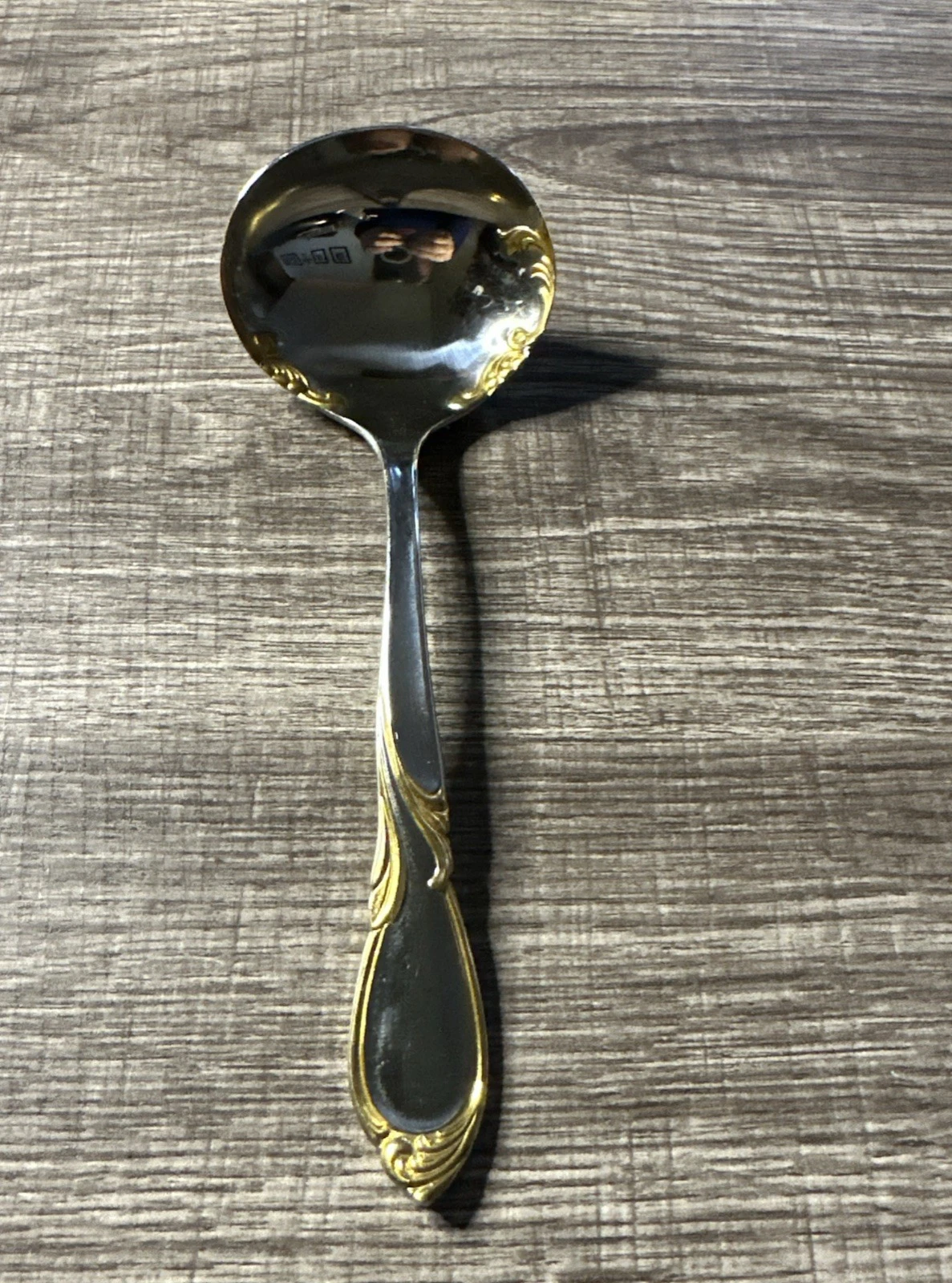 Yamazaki CACHE GOLD Accent Gravy Sauce Ladle 6 5/8" Stainless Flatware JAPAN
Opens in a new window o