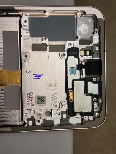 OEM Samsung GH82-27501D SM-906B Replacement LCD Screen Galaxy S22 Pink Gold - Picture 3 of 7