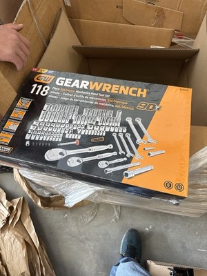 GearWrench 118pc. SAE/Metric Mechanics Tool Set 83001D, 1/4'' 3/8'' 1/2''- NEW