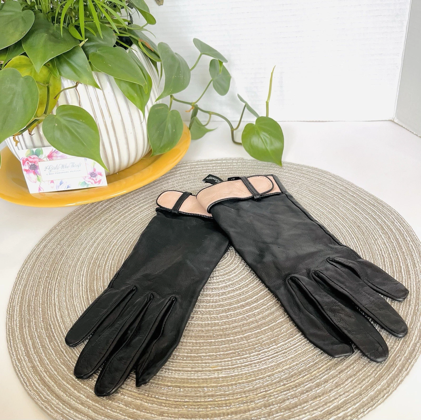WILLI SMITH Leather Gloves Silk‑Lined Soft Pink Strap Accent Size Large