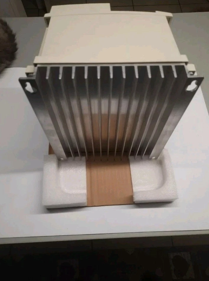 TOSHIBA VF-S11 1PH-200/240V Inverter - 0.4kw/0.5 HP - Image 4 of 4