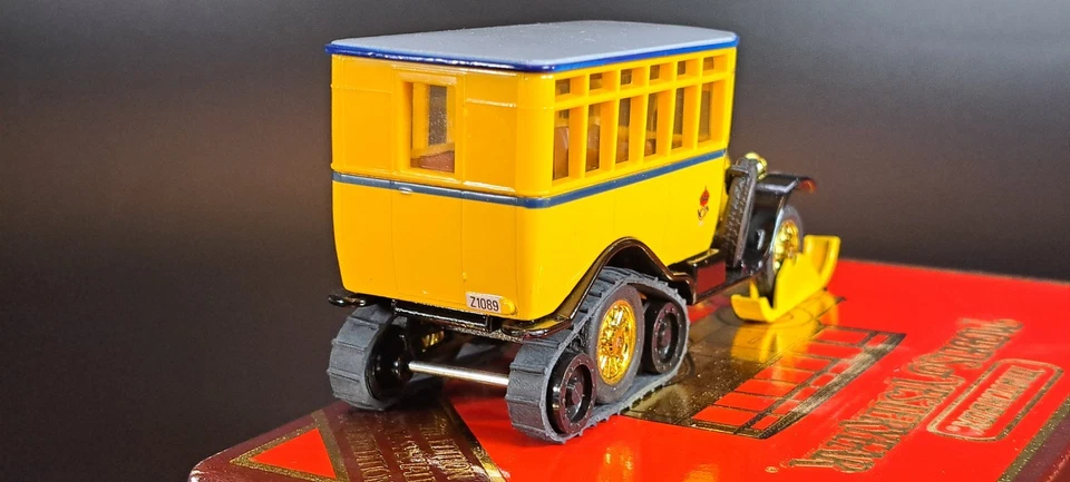 Matchbox Yesteryear Y-16 - 1923 Scania - Vabis Swedish Post Bus - Image 4 of 4