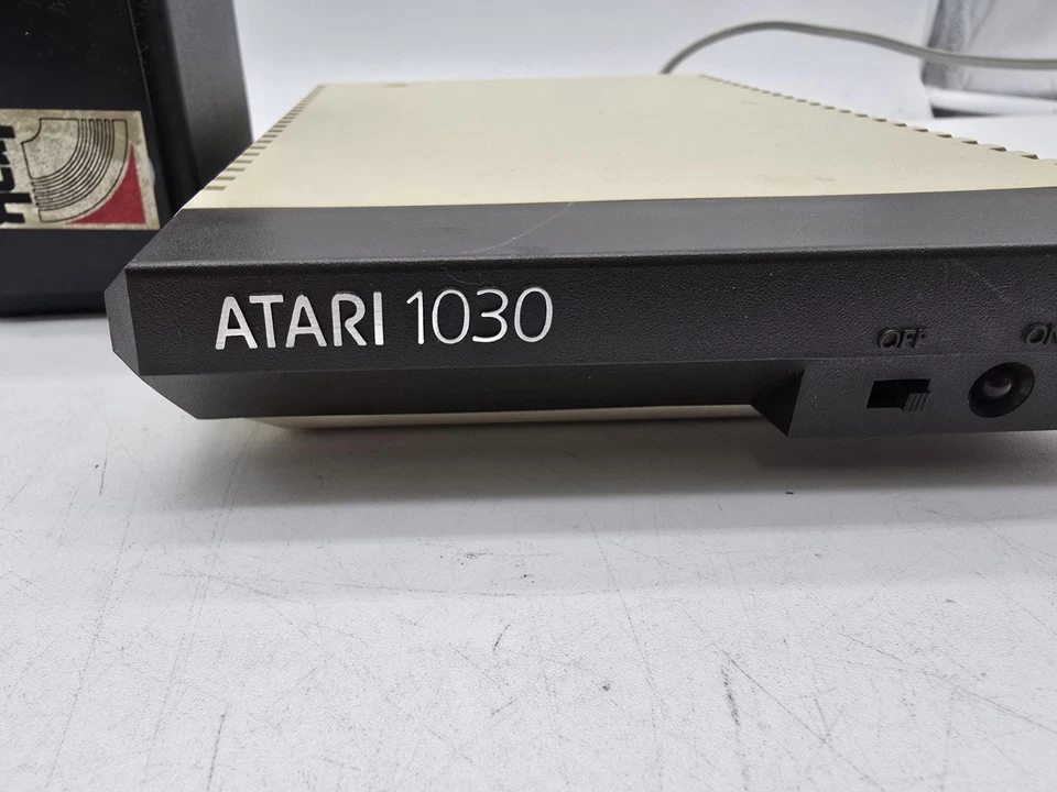 Vintage 80s ORIGINAL ATARI 1030 MODEM W/Trak Power Supply-Powers Up - READ - Image 3 of 4