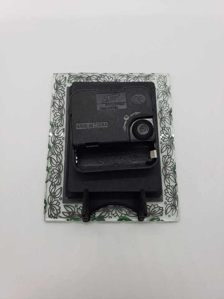 Reloj de escritorio Sagrada Familia Foto 3 de 4