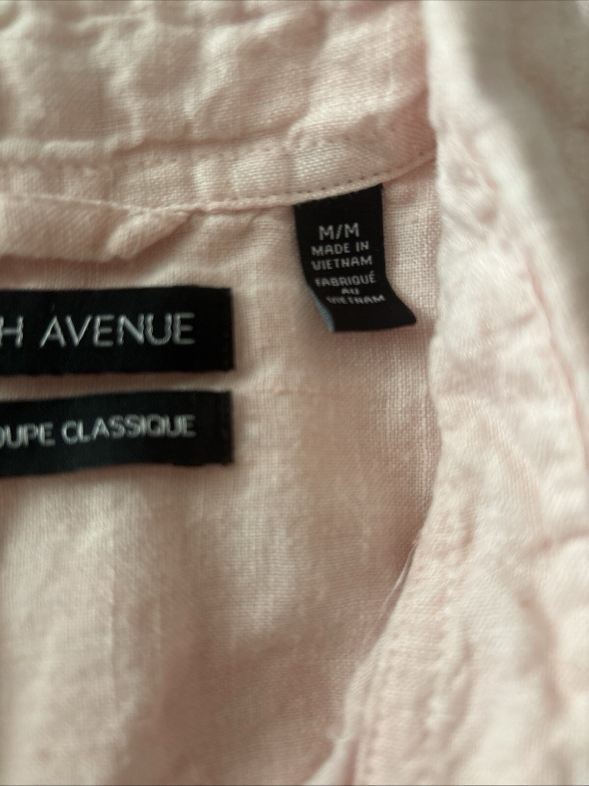 Saks Fifth Avenue Light Pink Linen Mens Size Medium Button Down 