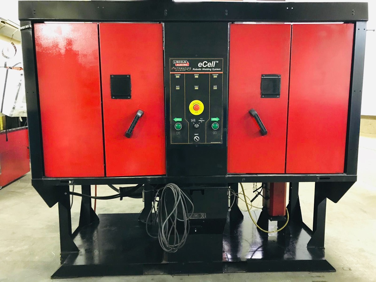 Lincoln eCell Robotic Welding Cell with Robot, MIG Torch, Welder, Fume  Extractor
