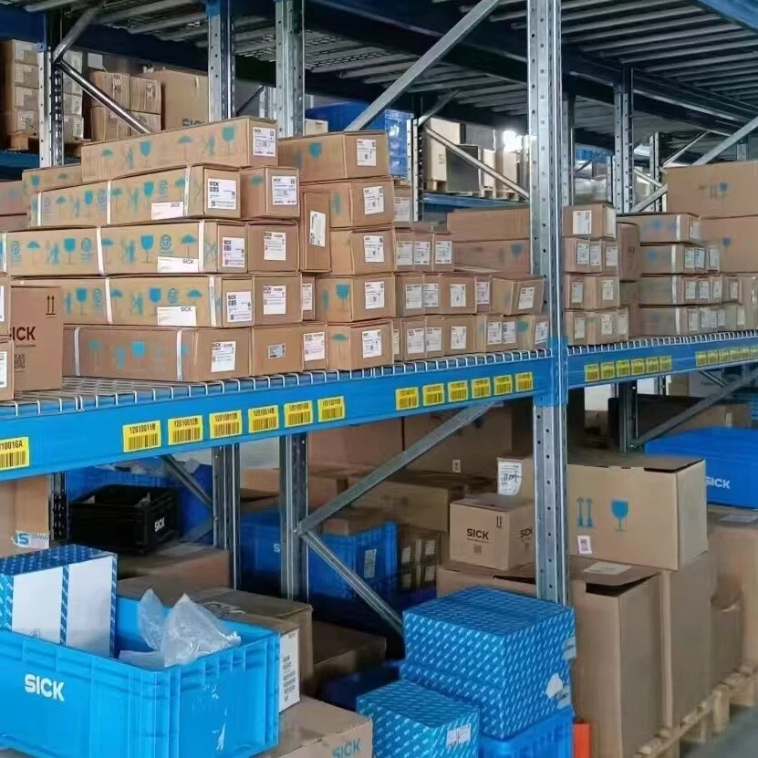 Sensor BES05EU 1 PIEZA Nuevo BALLUFF BES M18MI-PSC12B-S04G (BES05EU) Entrega Rápida Foto 2 de 2