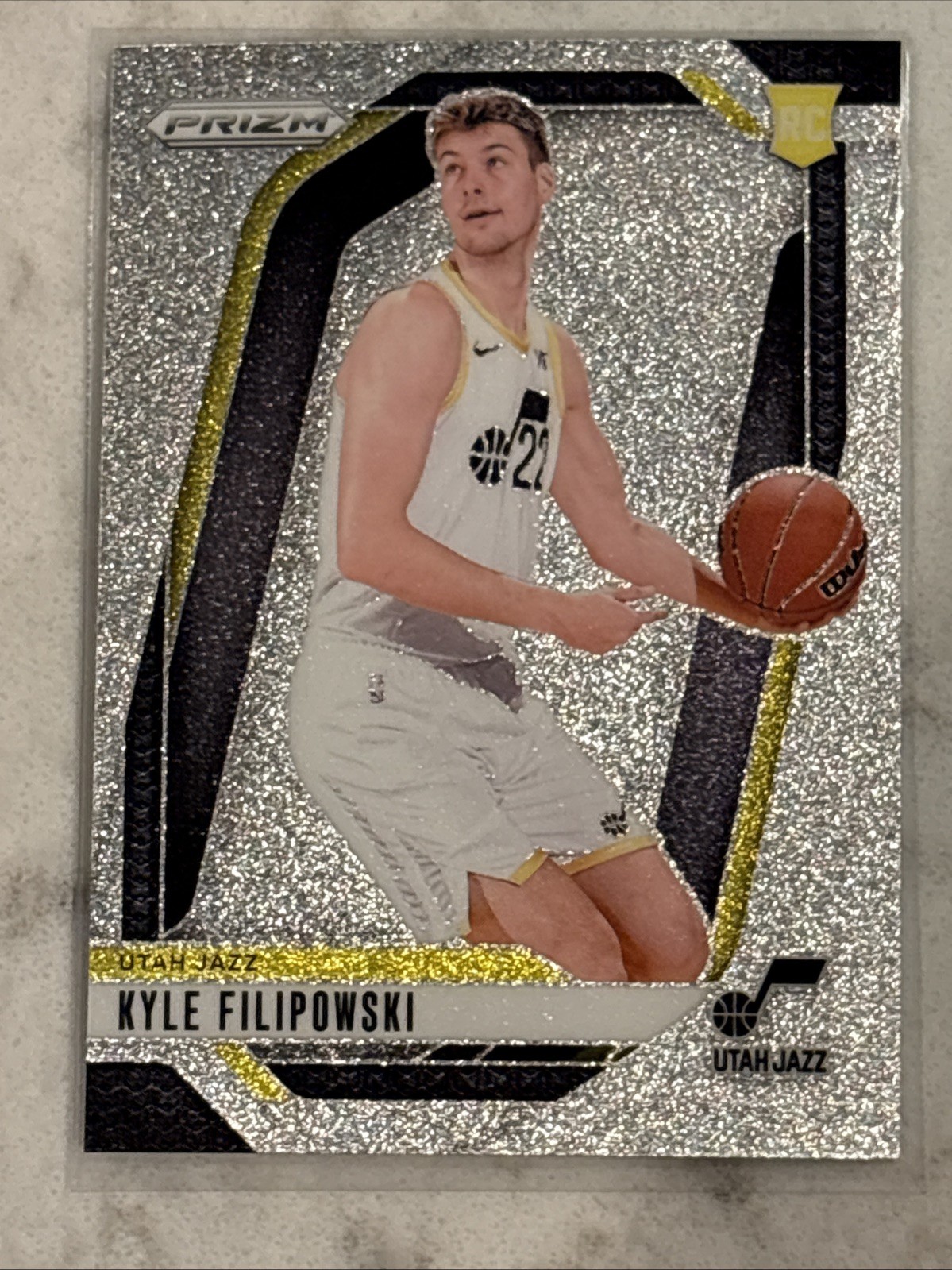 2024-25 Panini Prizm - Kyle Filipowski #263 Glitter Prizm (RC)