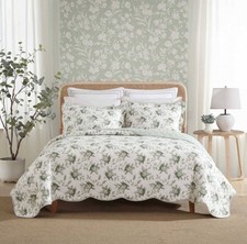 Laura Ashley Portland Green Floral Full/Queen 3PC Reversible Quilt Set NWT